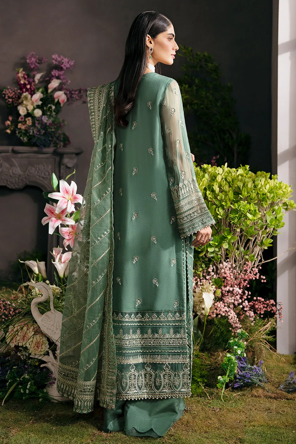 Afrozeh La Fuschia Luxury Formals – Sea Mist
