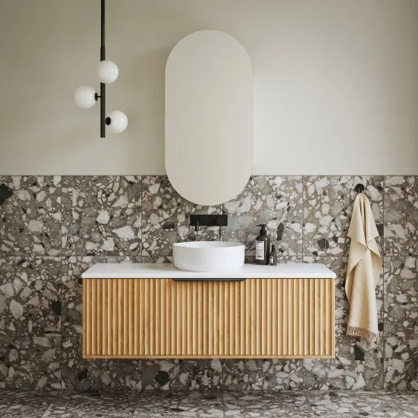 Bao Pill Shaving Cabinet 450mm x 900mm