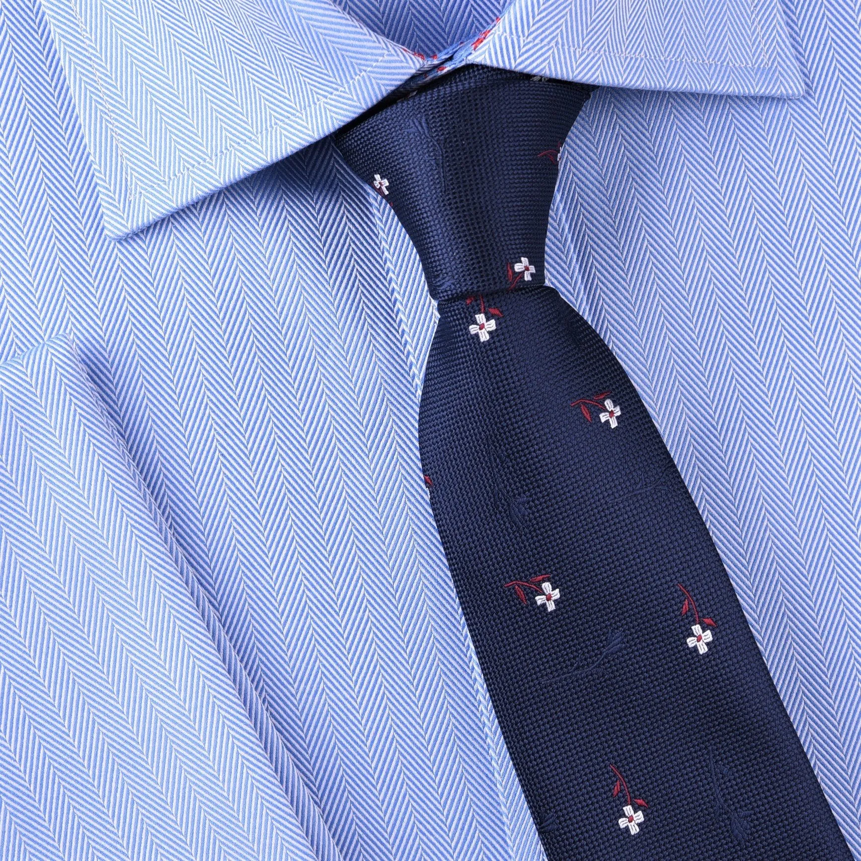 Blue Daisy & Roses Floral Designer Skinny Woven Tie 3"