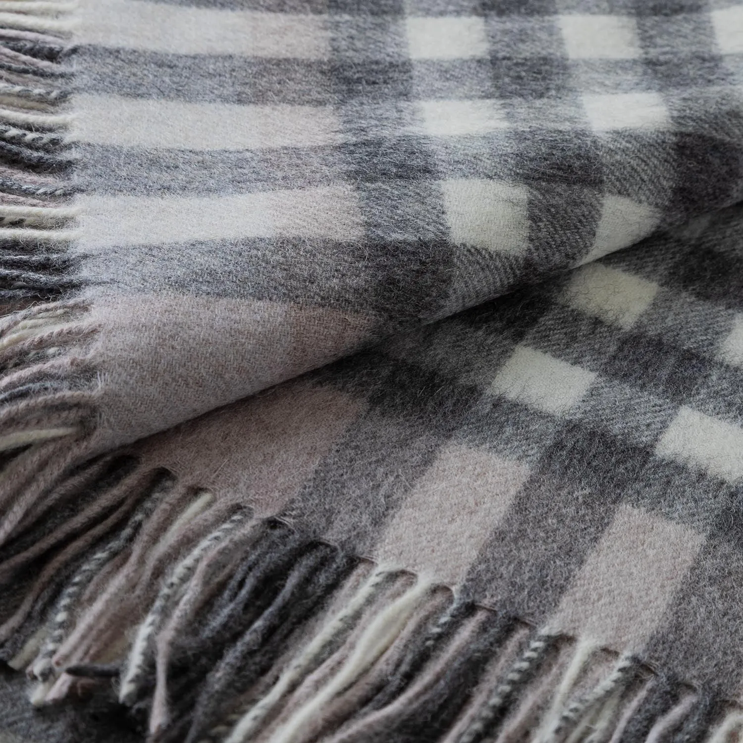 Chequer Cashmere Blend Blanket  Grey/Natural