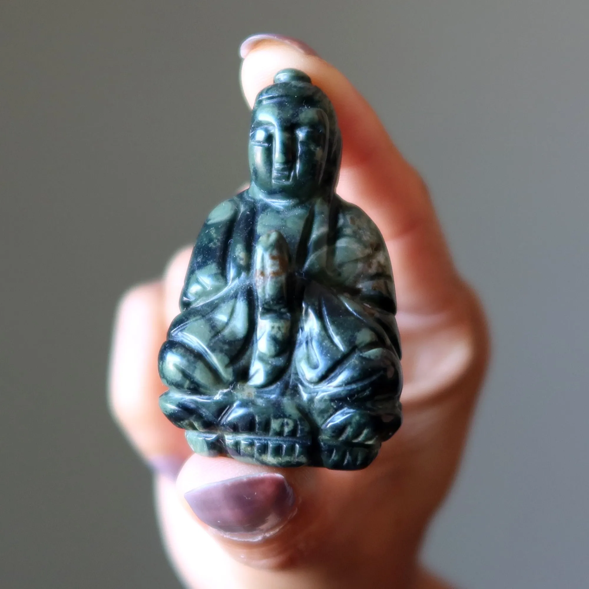 Green Jasper Buddha Praying for Peace
