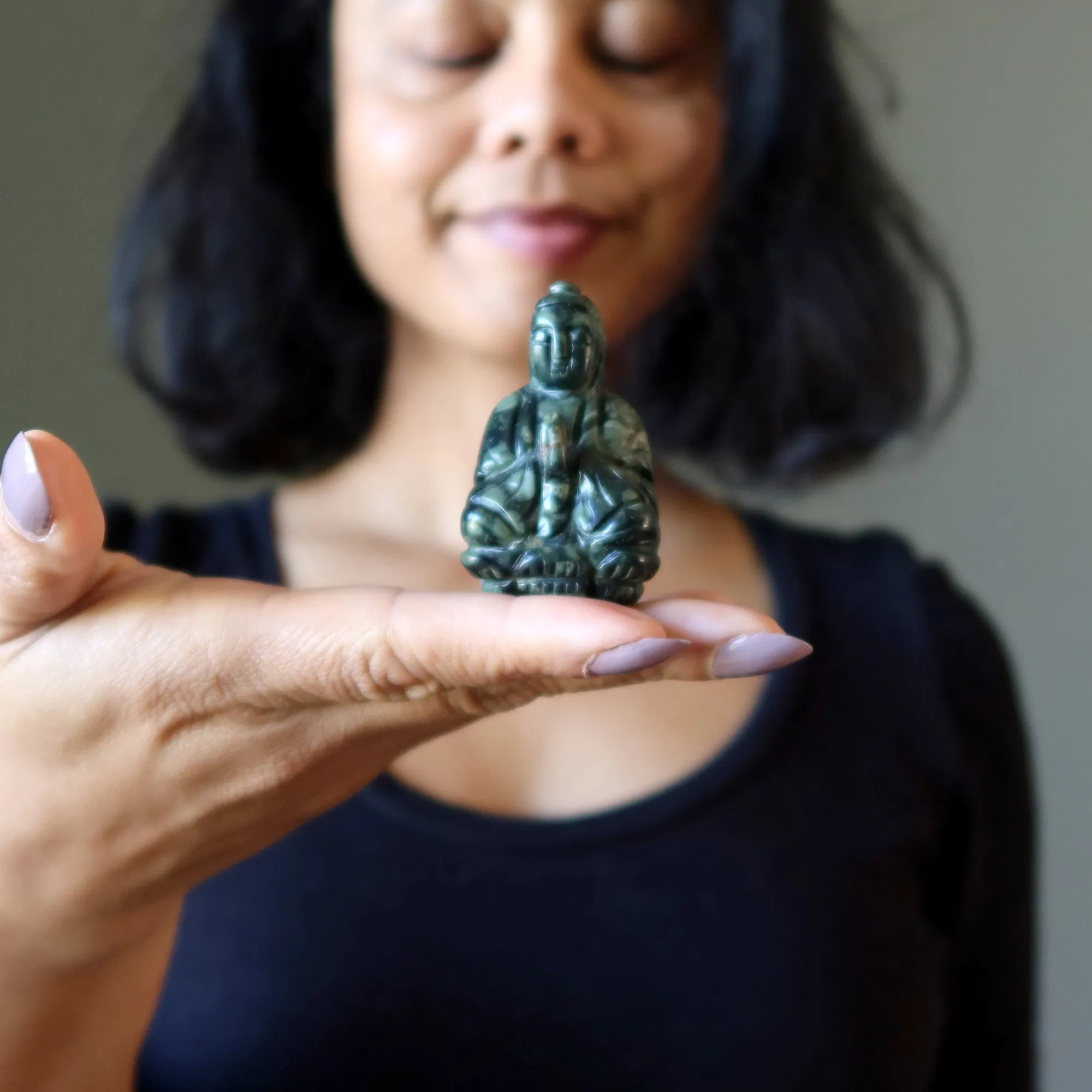 Green Jasper Buddha Praying for Peace