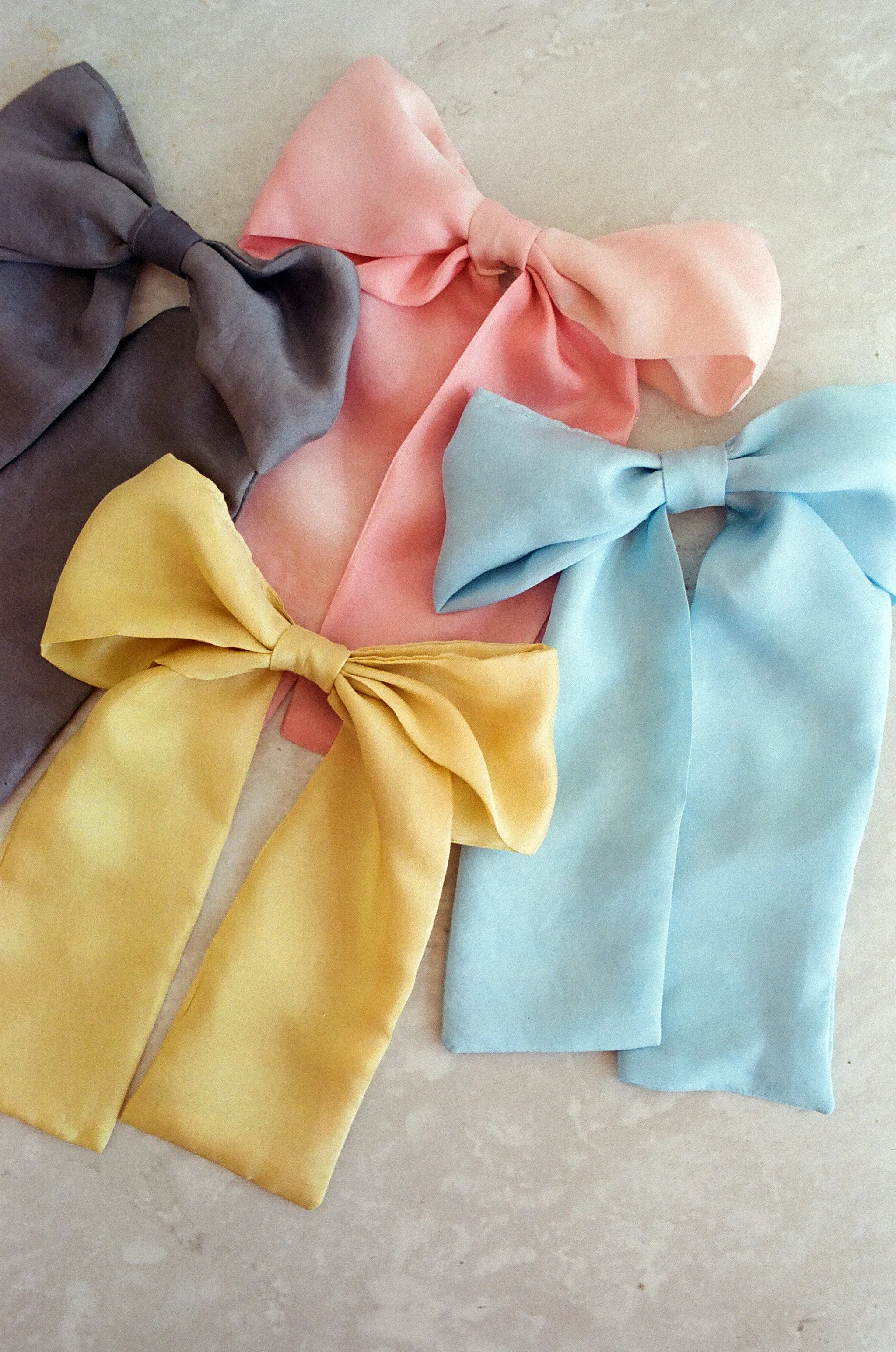Large Charcoal Silk Plant Dyed Hair Bow