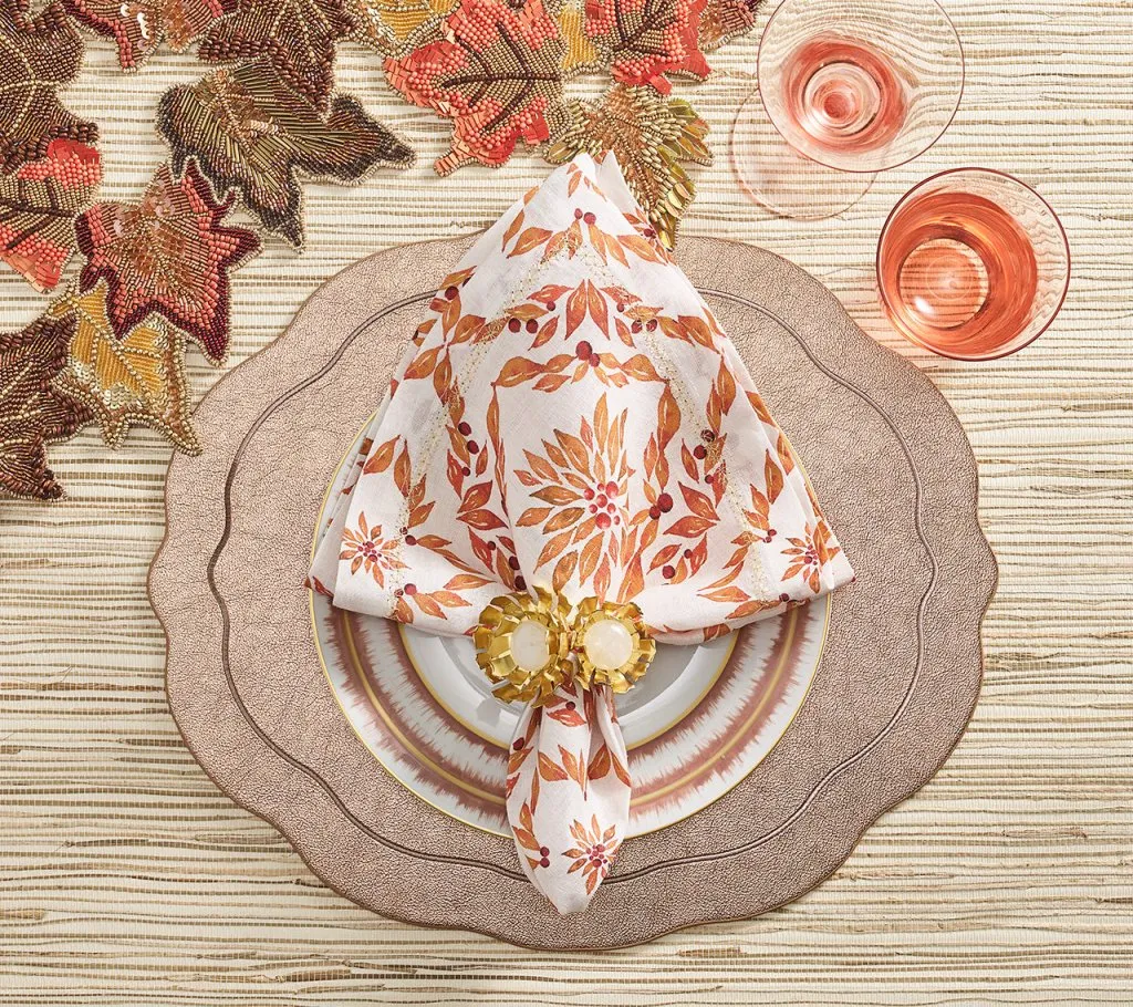 Laurel Napkin in White & Brown, Set of 4
