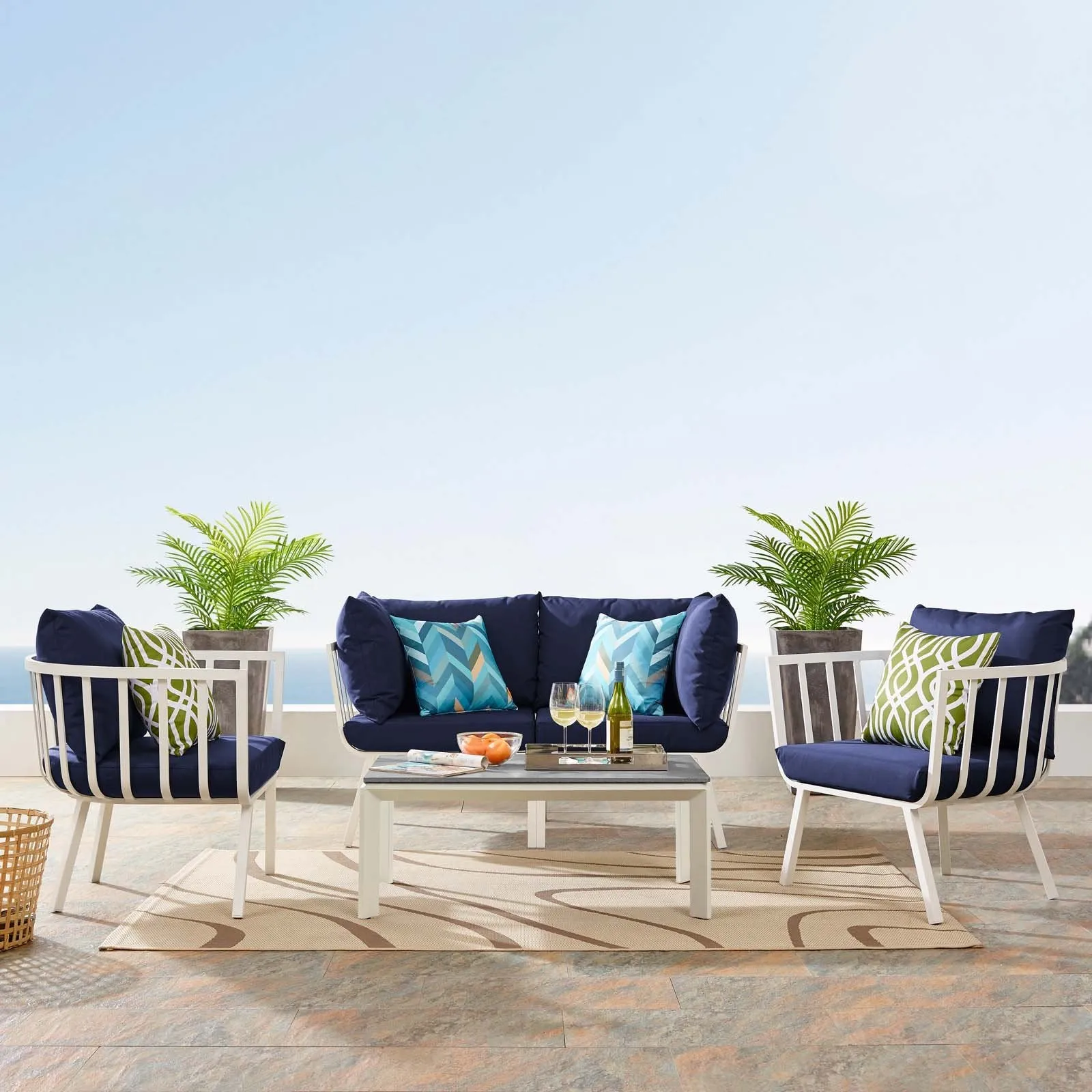 Riverside Outdoor Patio Set