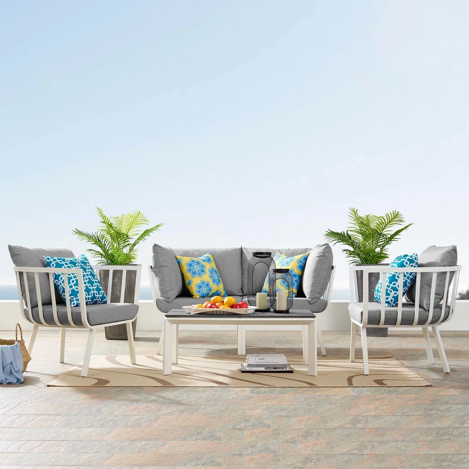 Riverside Outdoor Patio Set