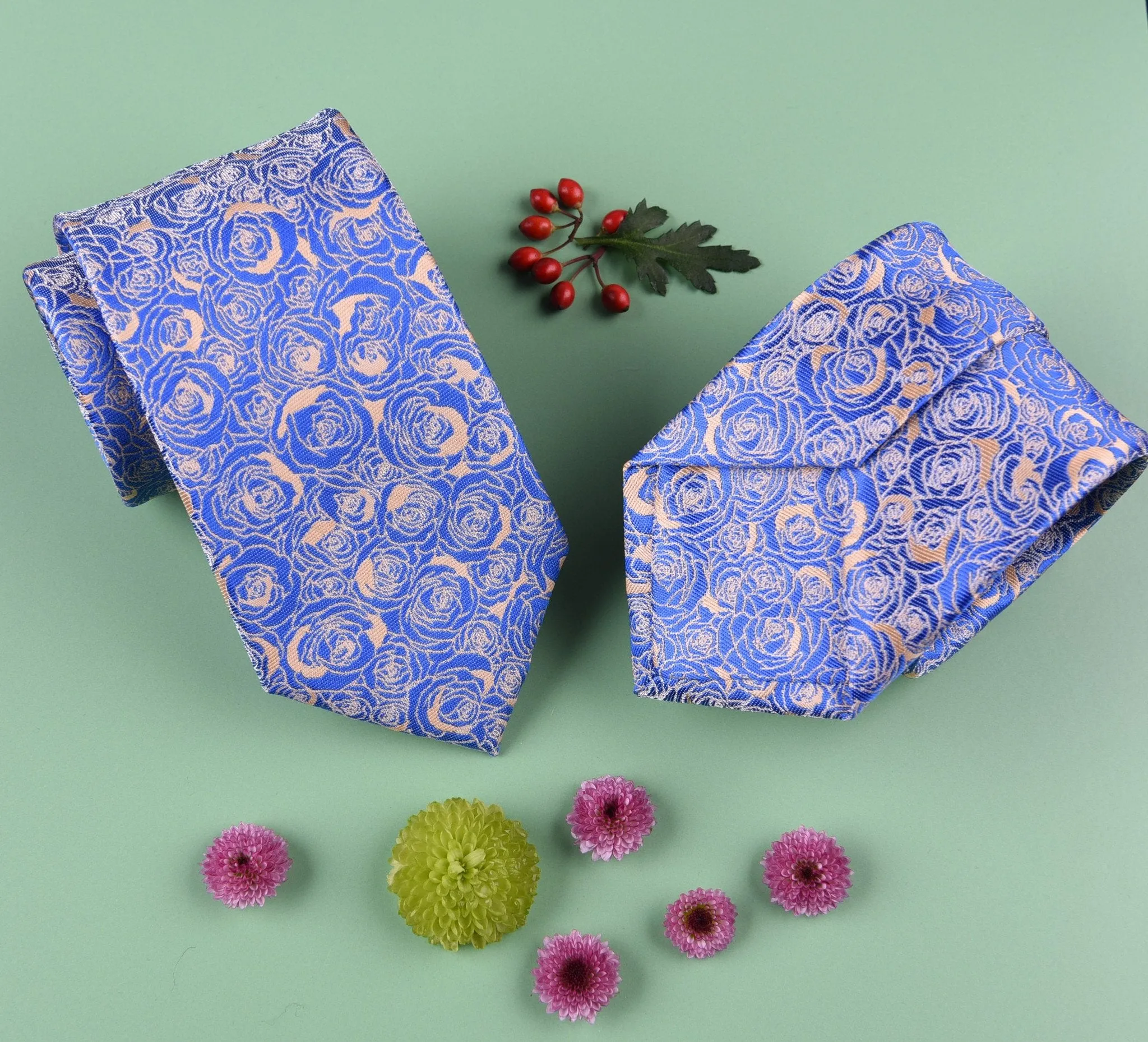 Super Lavish Blue Roses Tan Floral Designer Luxury Woven Tie 3"