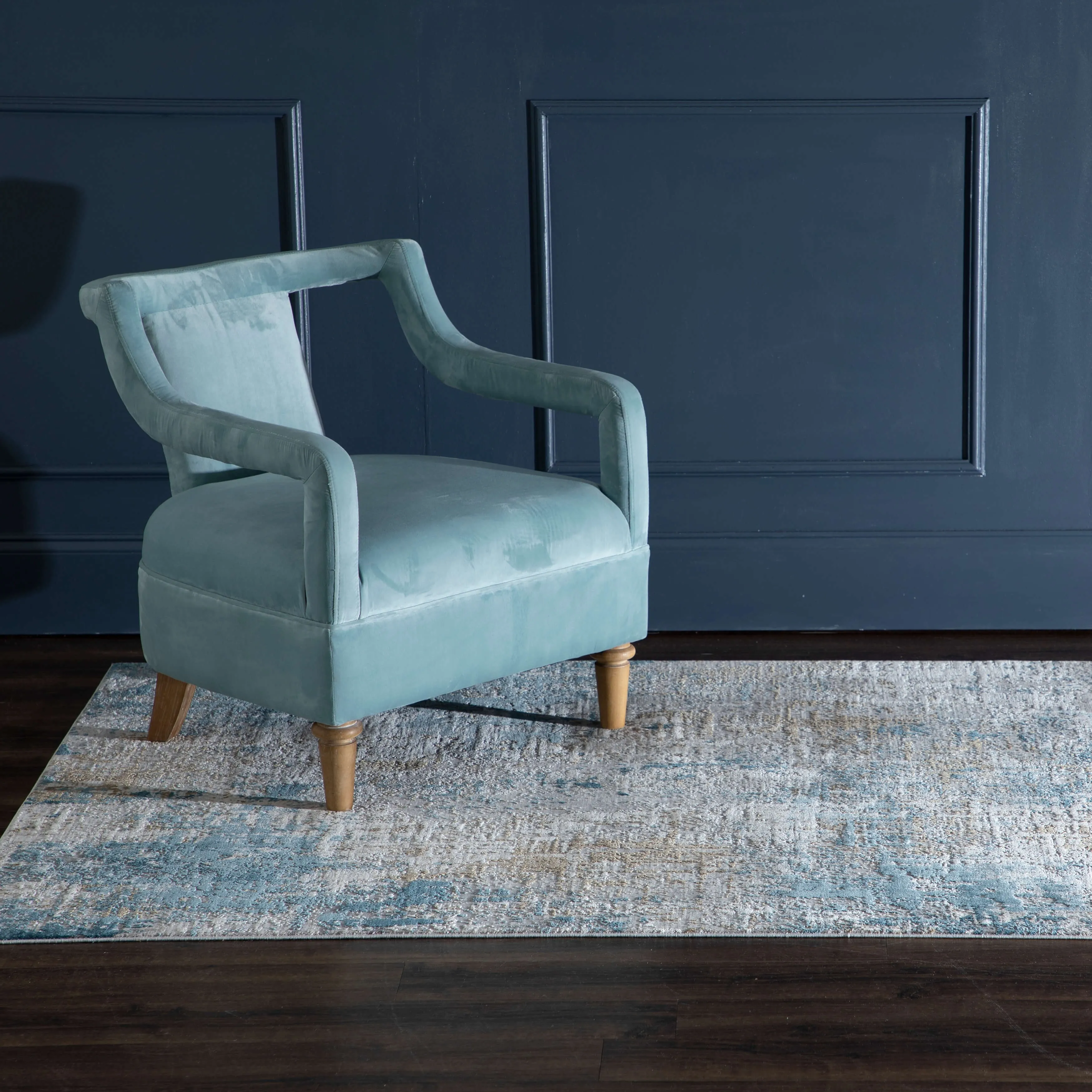 Tryst Marseille Blue