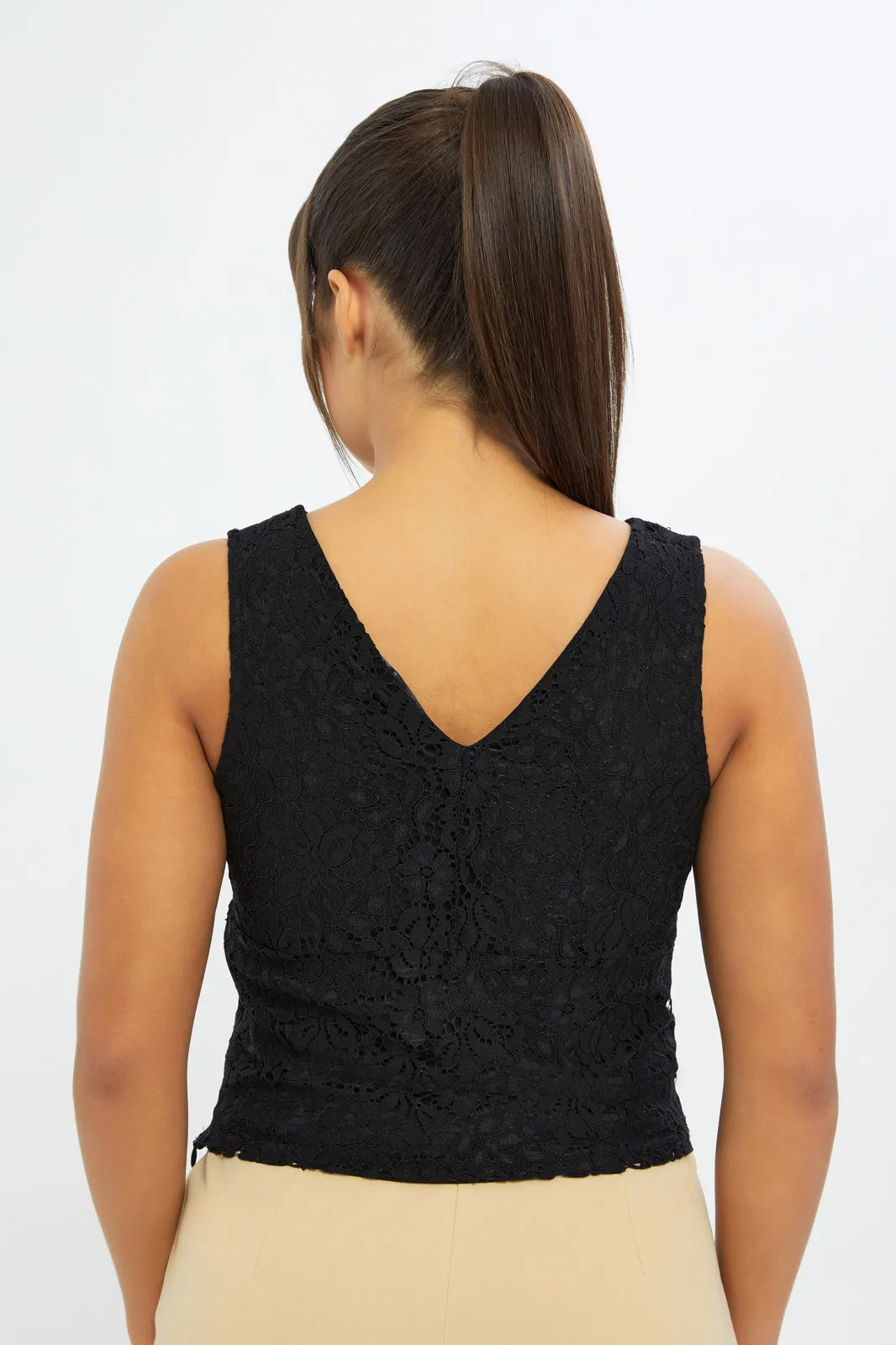 Women Black Sleeveless Lace Top